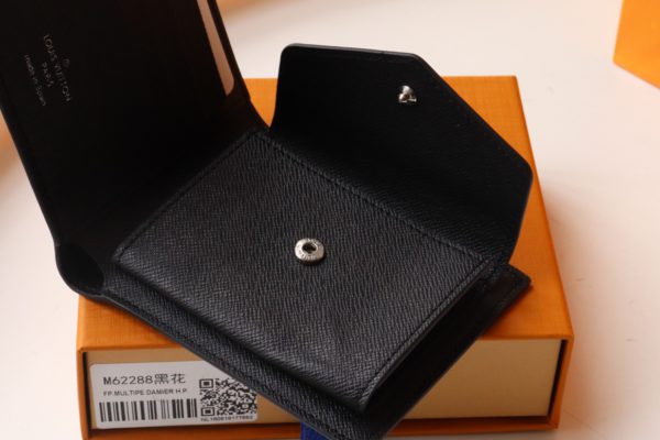 Louis Vuitton Monogram Marco Wallet - Black - Image 2