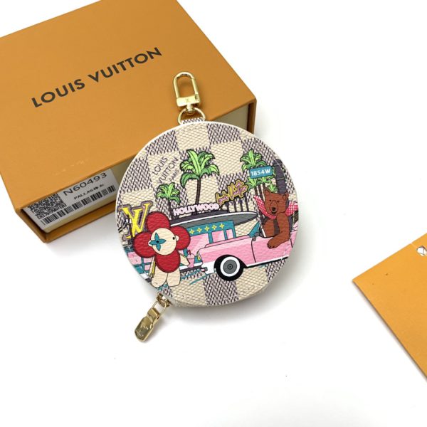 Louis Vuitton Damir Azul's Round Money Bag - Image 2