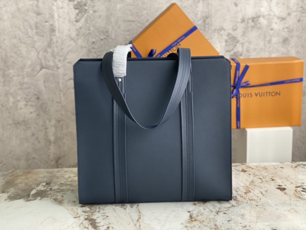 Louis Vuitton Aerogram Tote Bag - Blue - Image 4