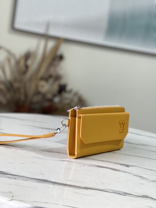 Louis Vuitton Aerogram Long Wallet - Yellow - Image 5