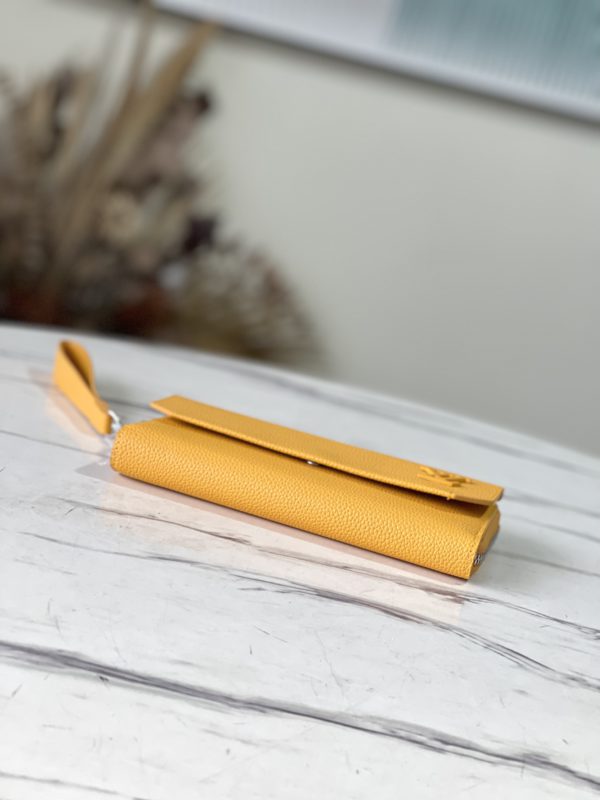 Louis Vuitton Aerogram Long Wallet - Yellow - Image 3