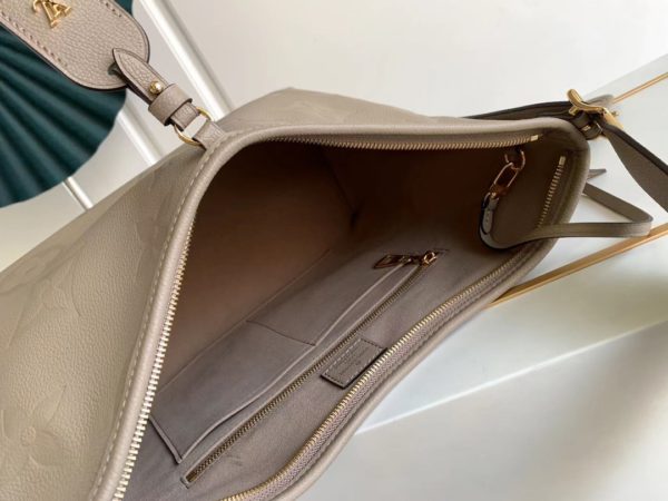 Louis Vuitton CarryAll Medium Handbag - Khaki - Image 3