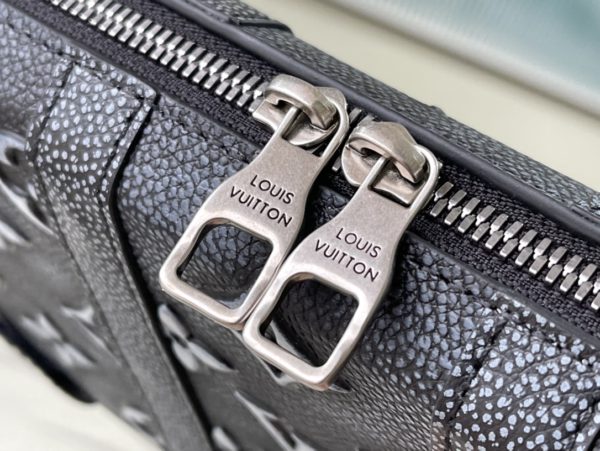 Louis Vuitton Soft Trunk Handbag - Black - Image 3