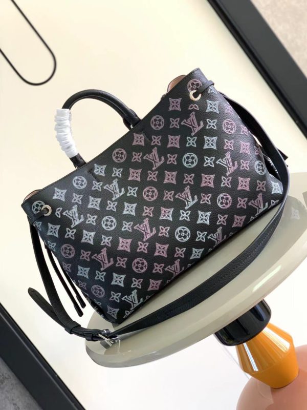 Louis Vuitton BELLA TOTE Handbag - Image 2