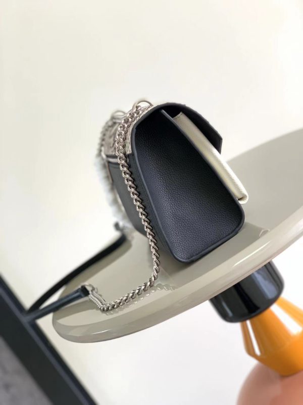 Louis Vuitton My Lockme Chain Bag - Image 3