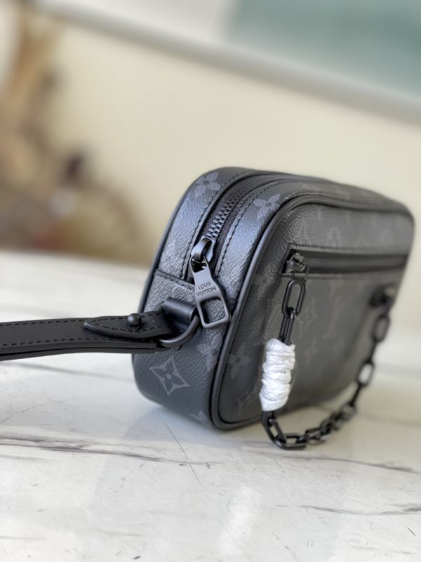 Louis Vuitton Virgil Abhol Chain Clutch Bag - Image 3