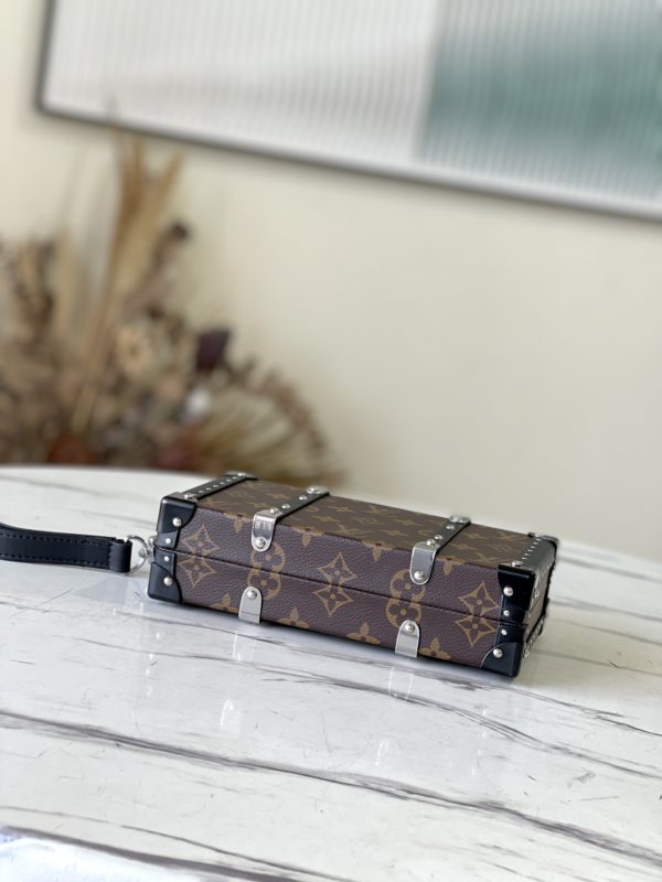 Louis Vuitton Trunk Small Hard Case - Image 5