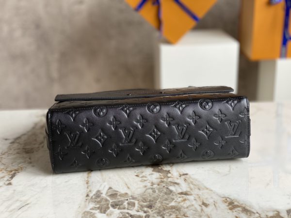 Louis Vuitton Sprinter Messenger Shoulder Crossbody Bag - Black - Image 4