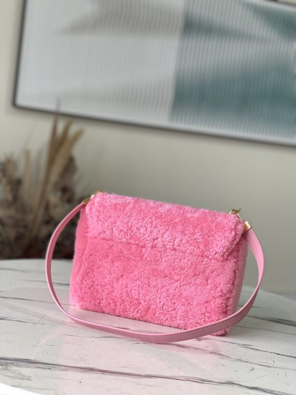 Louis Vuitton TWIST Medium Handbag - Pink - Image 2