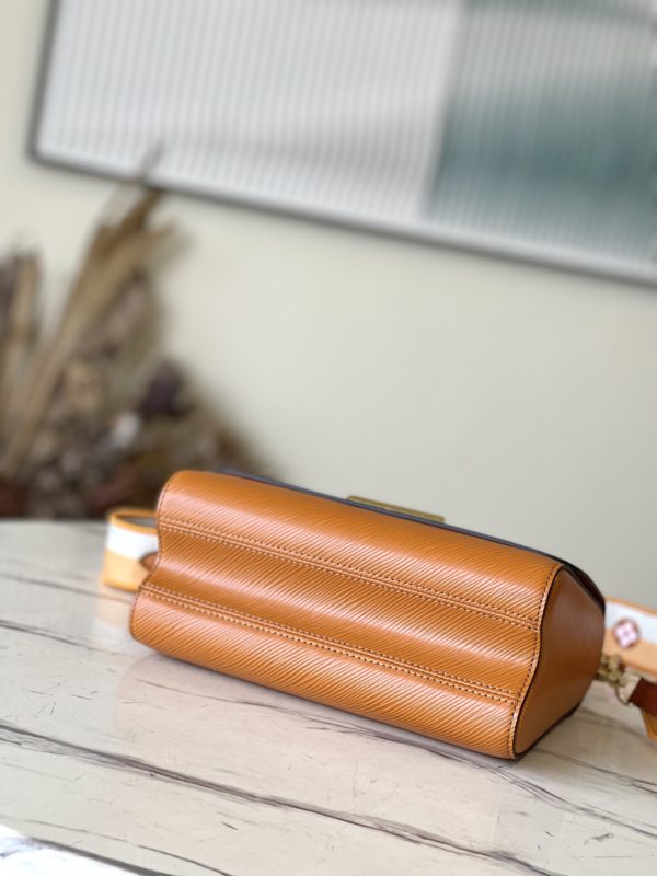 Louis Vuitton Twist MM Handbag - Caramel - Image 9