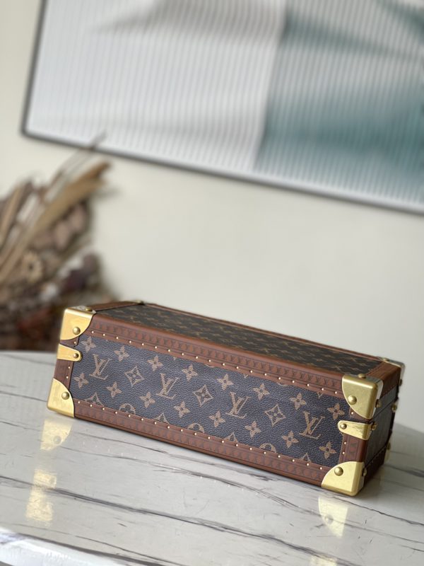 Louis Vuitton Presbyopia 8-piece Watch Box - Image 5