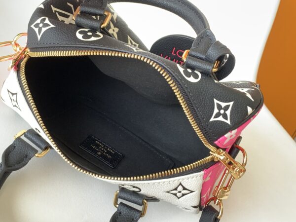 Louis Vuitton Bandoulière 20 Speedy Pillow Handbag - Black - Image 2