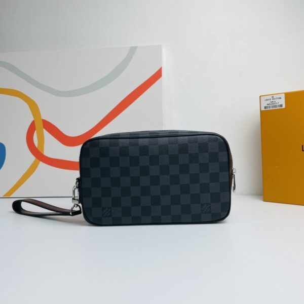 Louis Vuitton Damier Graphite Kasai Clutch - Gray - Image 5