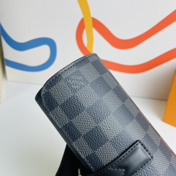 Louis Vuitton Damier Graphite 3 Watch Case - Black - Image 3