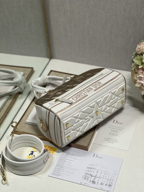 Dior Christian Paris Medium Zipper Handbag - White/Golden - Image 5
