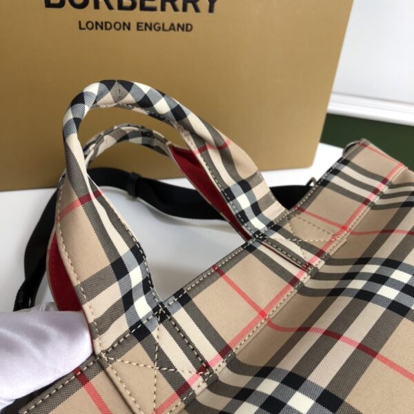 Burberry ECONYL Style Tote Bag - Red - Image 3