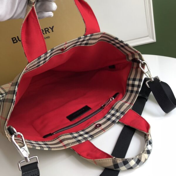 Burberry ECONYL Style Tote Bag - Red - Image 4