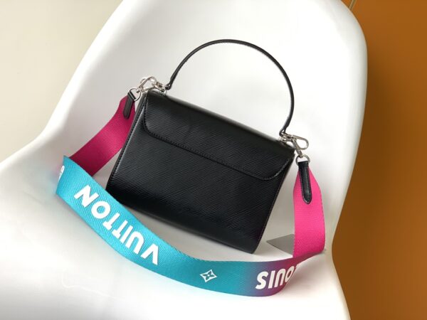 Louis Vuitton Twist Medium Handbag – Pink - Image 4