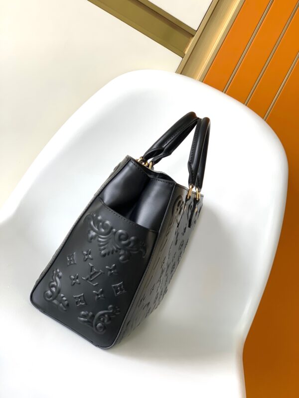 Louis Vuitton Ornaments Sac Plat Handbag - Black - Image 5