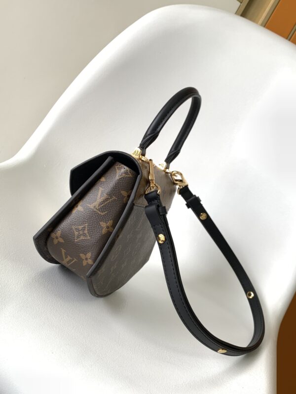 Louis Vuitton Tilsitt Bag - Black - Image 2