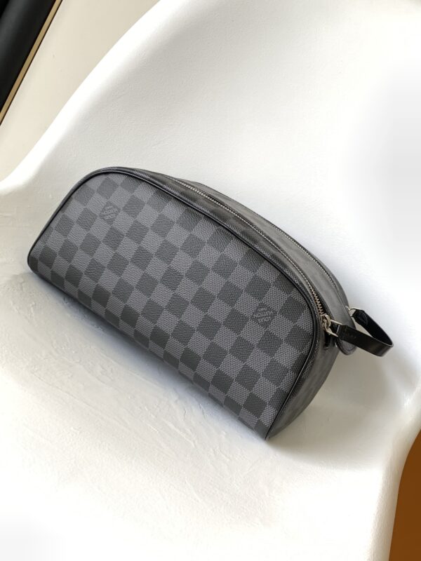 Louis Vuitton Oversized Wash Bag - Black - Image 5