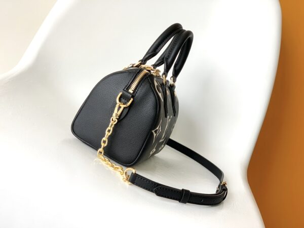 Louis Vuitton Speedy Bandoulière 20 Handbag - Black - Image 5