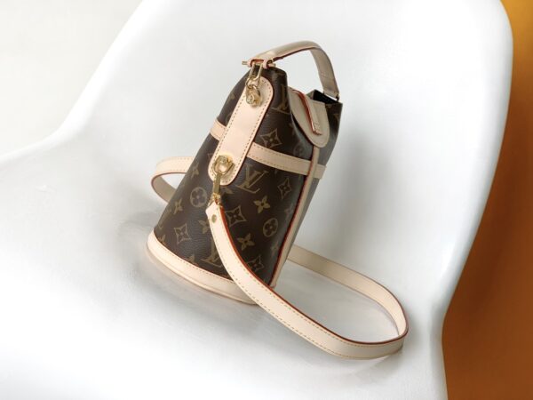 Louis Vuitton Duffle Handbag - Pink - Image 5