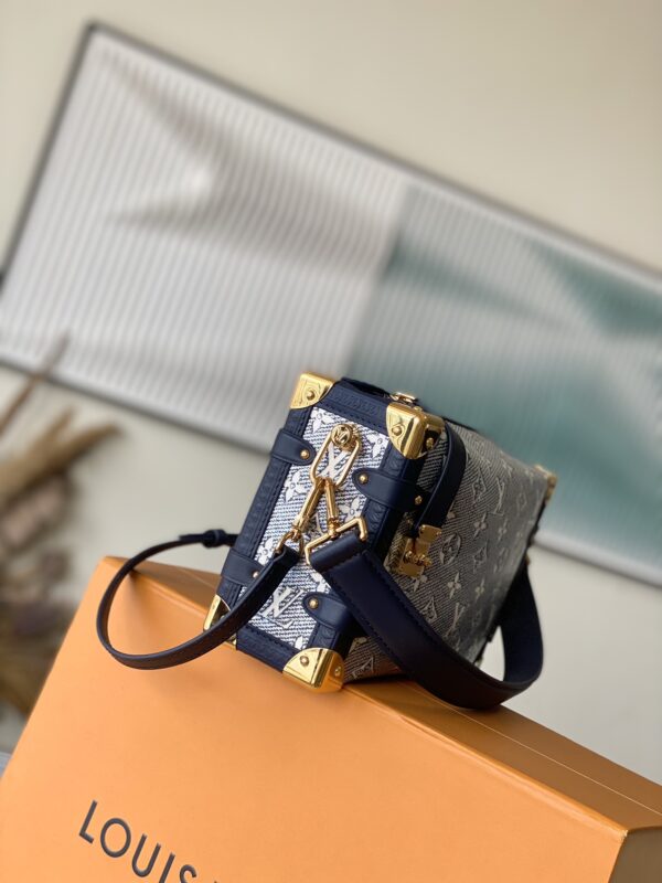 Louis Vuitton Side Trunk Handbag - Silver - Image 5