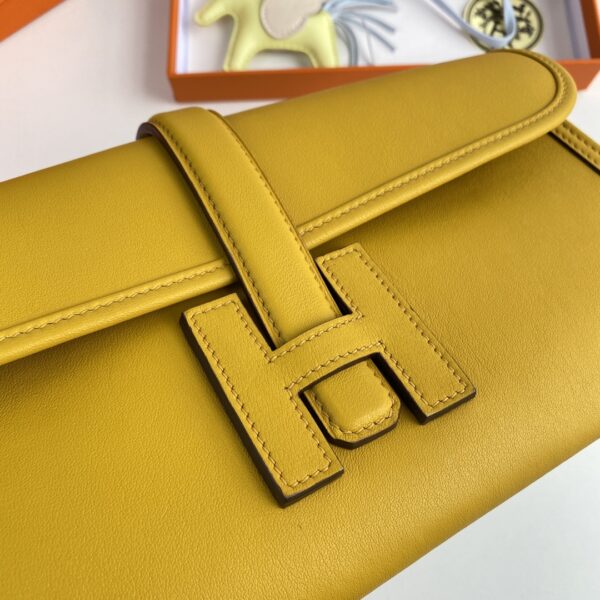 Hermes Jige Elan Clutch – Amber - Image 3