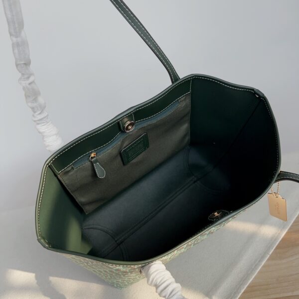 Coach City Buckle Design Tote Bag - Green - Image 3