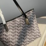 Coach City Buckle Design Tote Bag - Black - Image 4