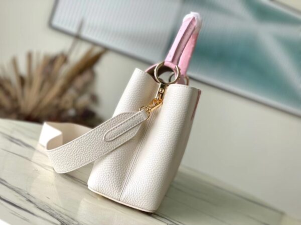 Louis Vuitton Ostrich Pattern Capucines Large Handbag - White Pink - Image 5